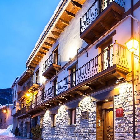 Готель Casa Rios Б'єскас Екстер'єр фото
